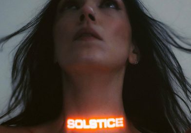Review: A.A. Williams ‘Solstice’ Review: A.A. Williams ‘Solstice’